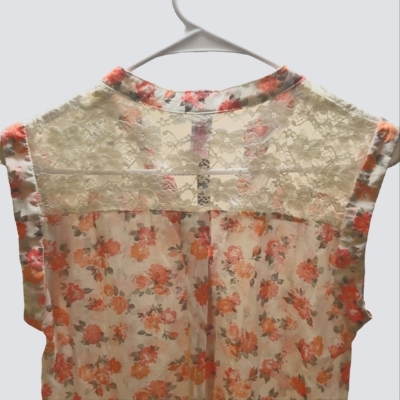 Floral Button Up Tank w/ Tie Front, Lace Shoulder & Draping Back MINT CONDITION - Picture 2 of 9